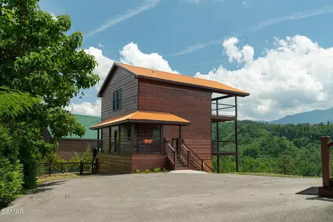 1252 Annes Rd, Gatlinburg, TN 37738