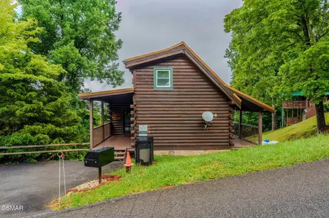2541 Bobcat Way, Sevierville, TN 37862