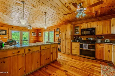 9703 Heiskell Rd, Heiskell, TN 37754 photo 26