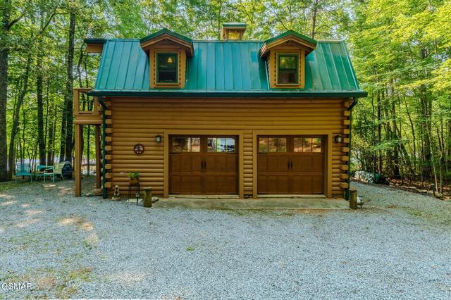 6030 Big Bass Ln, Tallassee, TN 37878