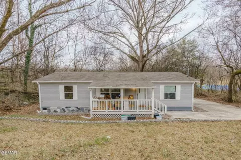 3954 Skyline Dr, Knoxville, TN 37914