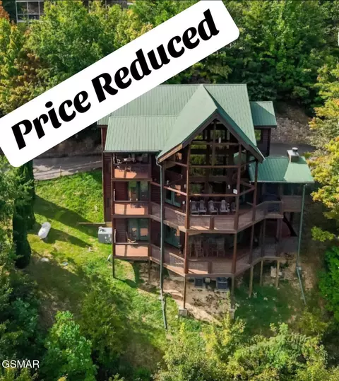 4248 Teaberry Vista Ln, Sevierville, TN 37862