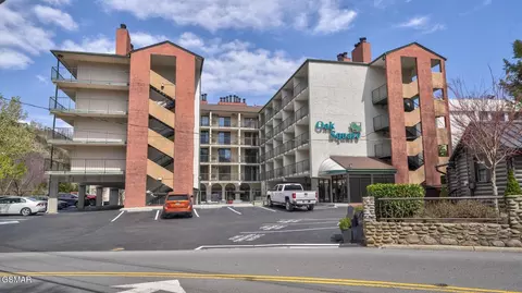 685 River Rd #306, Gatlinburg, TN 37738