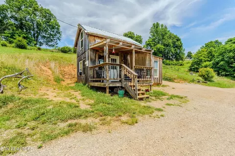 1563 Raven Hill Rd, Tazewell, TN 37879