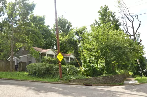 405 32nd Ave S, Nashville, TN 37212