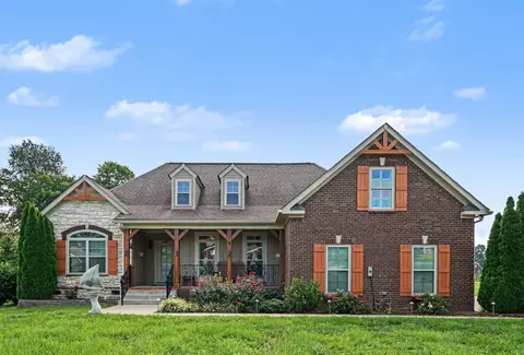 3043 Cross Gate Ln, Columbia, TN 38401