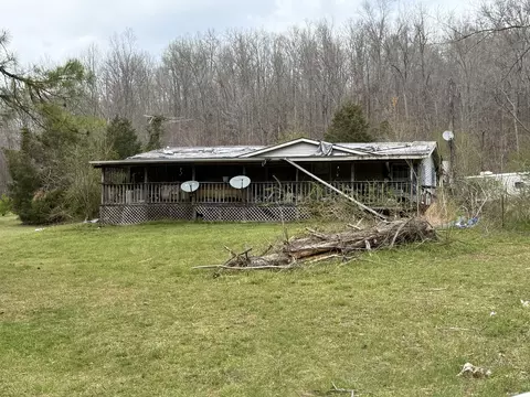 70 Spann Loop, Waverly, TN 37185 photo 2