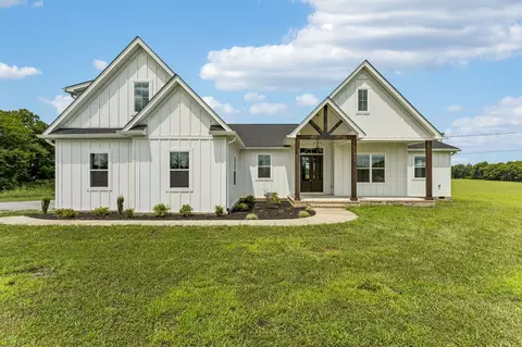 213 Jack Pickle Rd, Lewisburg, TN 37091