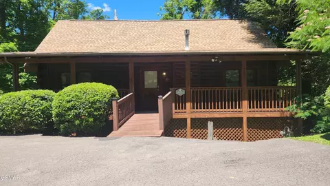 713 Golden Eagle Way #223, Pigeon Forge, TN 37863
