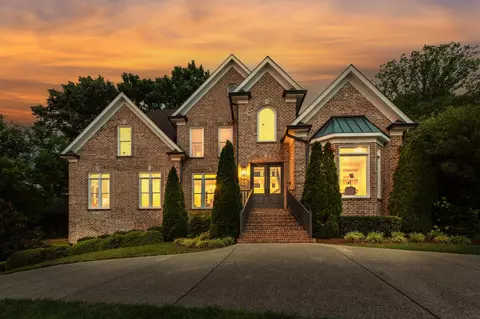 9266 Chevoit Dr, Brentwood, TN 37027