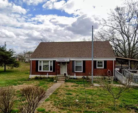 449 E Berkley Cir, Lewisburg, TN 37091