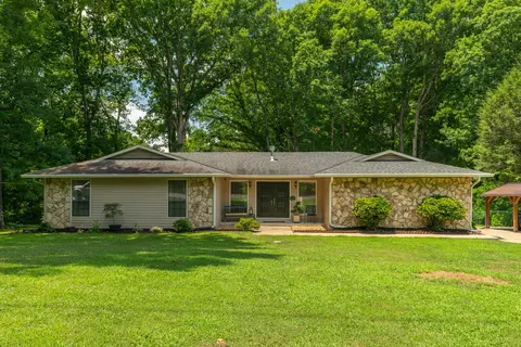 132 County Road 620, Etowah, TN 37331