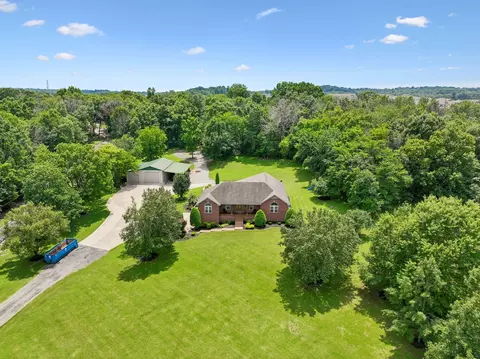 1254 Callis Rd, Lebanon, TN 37090