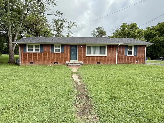 117 Whiteside St, Shelbyville, TN 37160