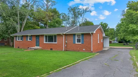 117 Whiteside St, Shelbyville, TN 37160