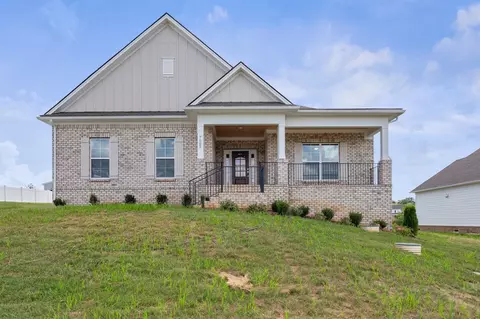 7505 Shoal Mill Pt, Fairview, TN 37062