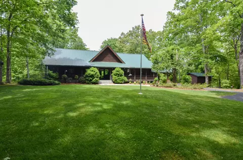 562 Brier Branch Rd, Graysville, TN 37338