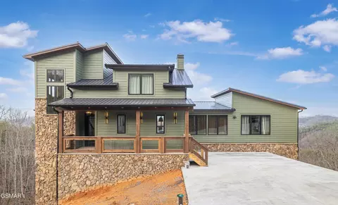 1505 Misty Ct, Sevierville, TN 37862