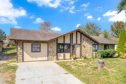 1839 Allensville Rdg, Sevierville, TN 37876