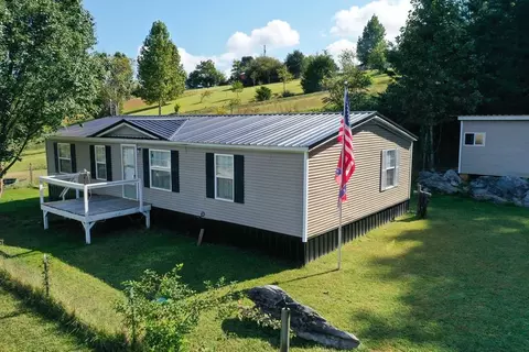 1122 Lochness Way, Parrottsville, TN 37843