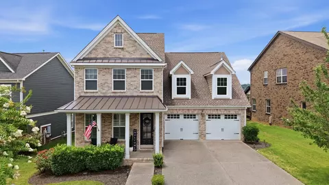 631 Lingering Way, Hendersonville, TN 37075