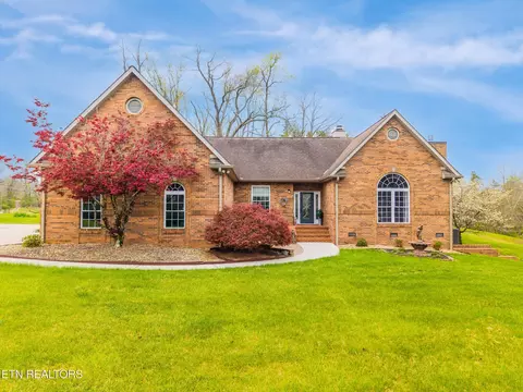 1227 Tipton Station Rd, Knoxville, TN 37920