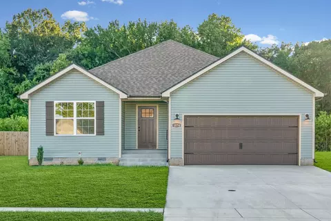 1574 Fredrick Dr, Clarksville, TN 37042