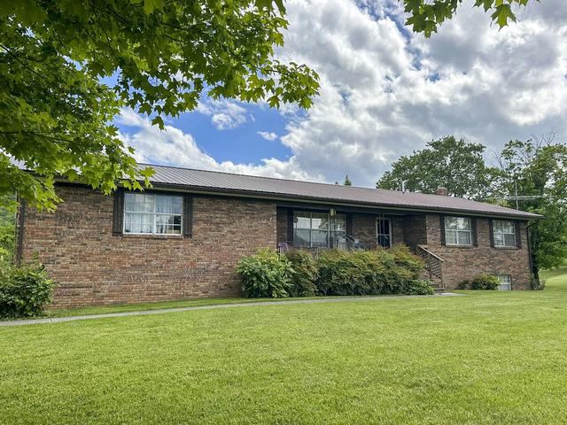 6259 Highway 131, Washburn, TN 37888