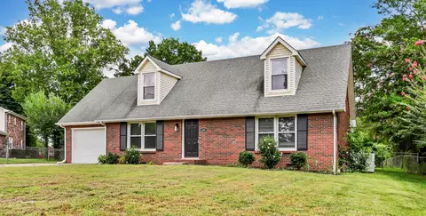 809 Margret Dr, Clarksville, TN 37042