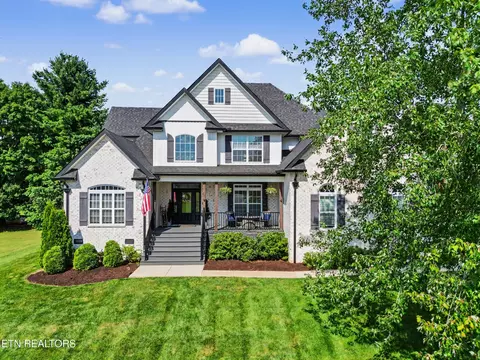 3806 Admirality Ln, Knoxville, TN 37920