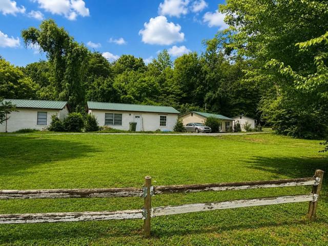 55515611 River Rd, Decatur, TN 37322