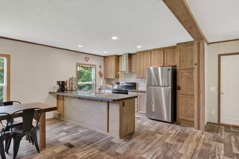 Kitchen - 155 Earls Rd, Dover, TN 37058 photo 1 of 5