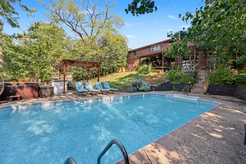 2101 June Dr, Nashville, TN 37214