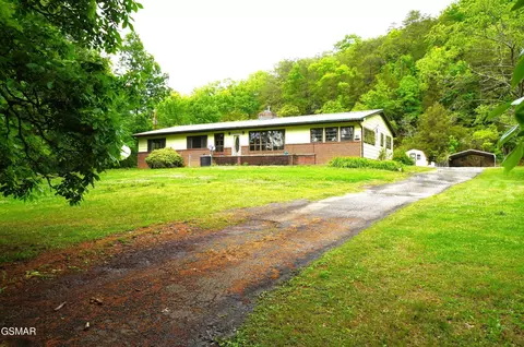 680 Hale Brook Rd, Newport, TN 37821