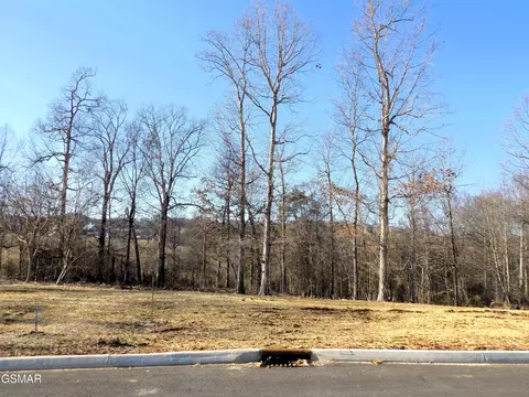38 Graystone Shls, Morristown, TN 37814