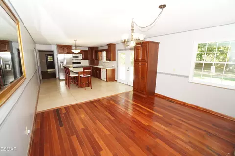 564 Whippoorwill Dr, Talbott, TN 37877 photo 7
