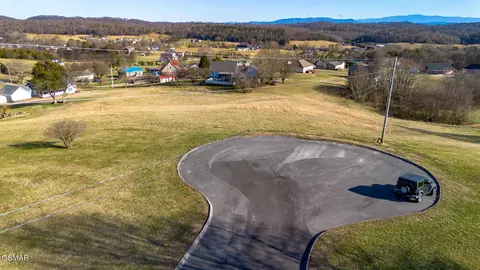 3 Yorkshire Ct, Jefferson City, TN 37760