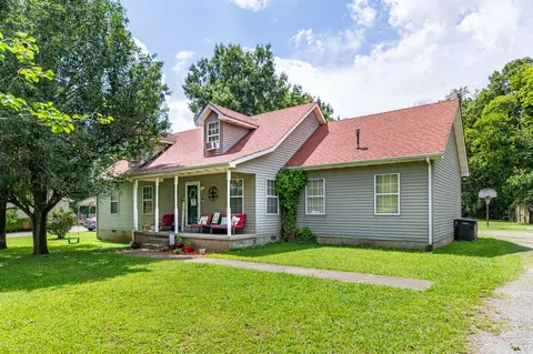 2031 Sugartree Dr, Murfreesboro, TN 37129