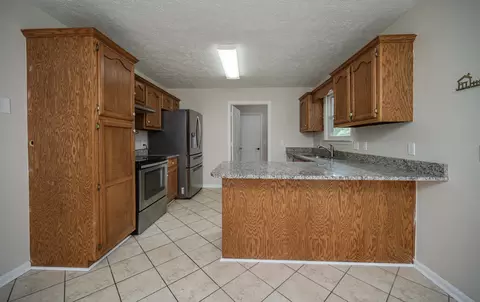 Kitchen - 1306 Cason Trl, Murfreesboro, TN 37128 photo 3 of 8