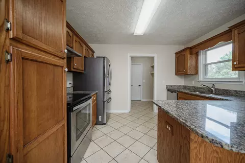 Kitchen - 1306 Cason Trl, Murfreesboro, TN 37128 photo 2 of 8