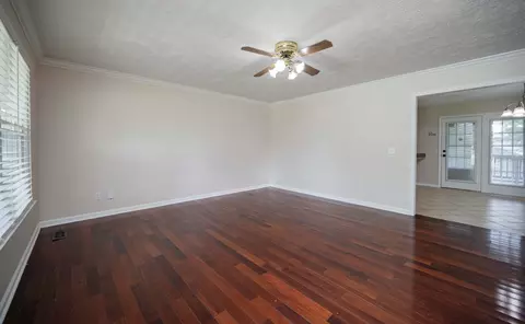 Living - 1306 Cason Trl, Murfreesboro, TN 37128 photo 1 of 5