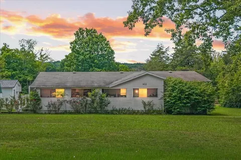 955 N Main St, Decatur, TN 37322