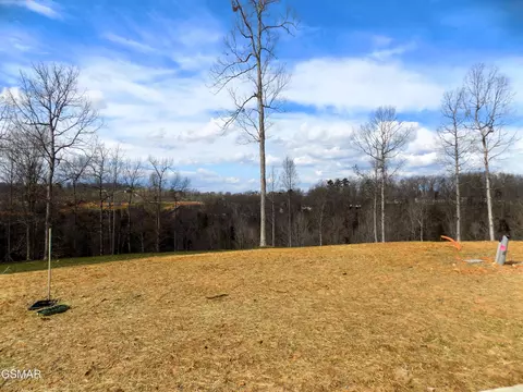 35 Graystone Shls, Morristown, TN 37814