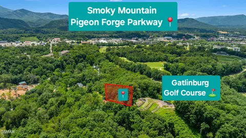 2 Cedar Rd, Pigeon Forge, TN 37863 photo 3