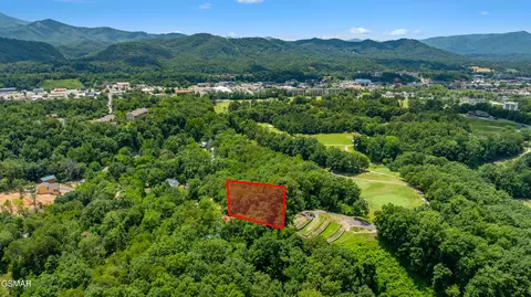 2 Cedar Rd, Pigeon Forge, TN 37863 photo 5