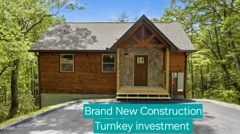 1705 Parkway View Ct, Sevierville, TN 37876