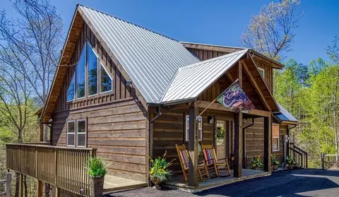 1519 Bluff Ridge Rd, Sevierville, TN 37876