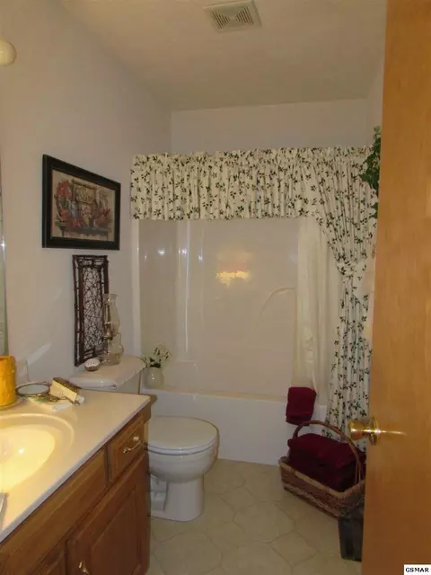 8121 W Pointe Dr, Talbott, TN 37877 photo 22