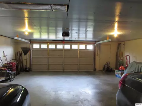 8121 W Pointe Dr, Talbott, TN 37877 photo 12