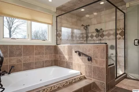 1024 Pullen Rd, Sevierville, TN 37862 photo 10